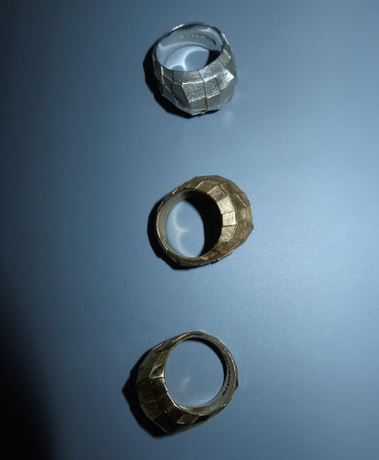 Каблучка AUTENTIQ в сріблі