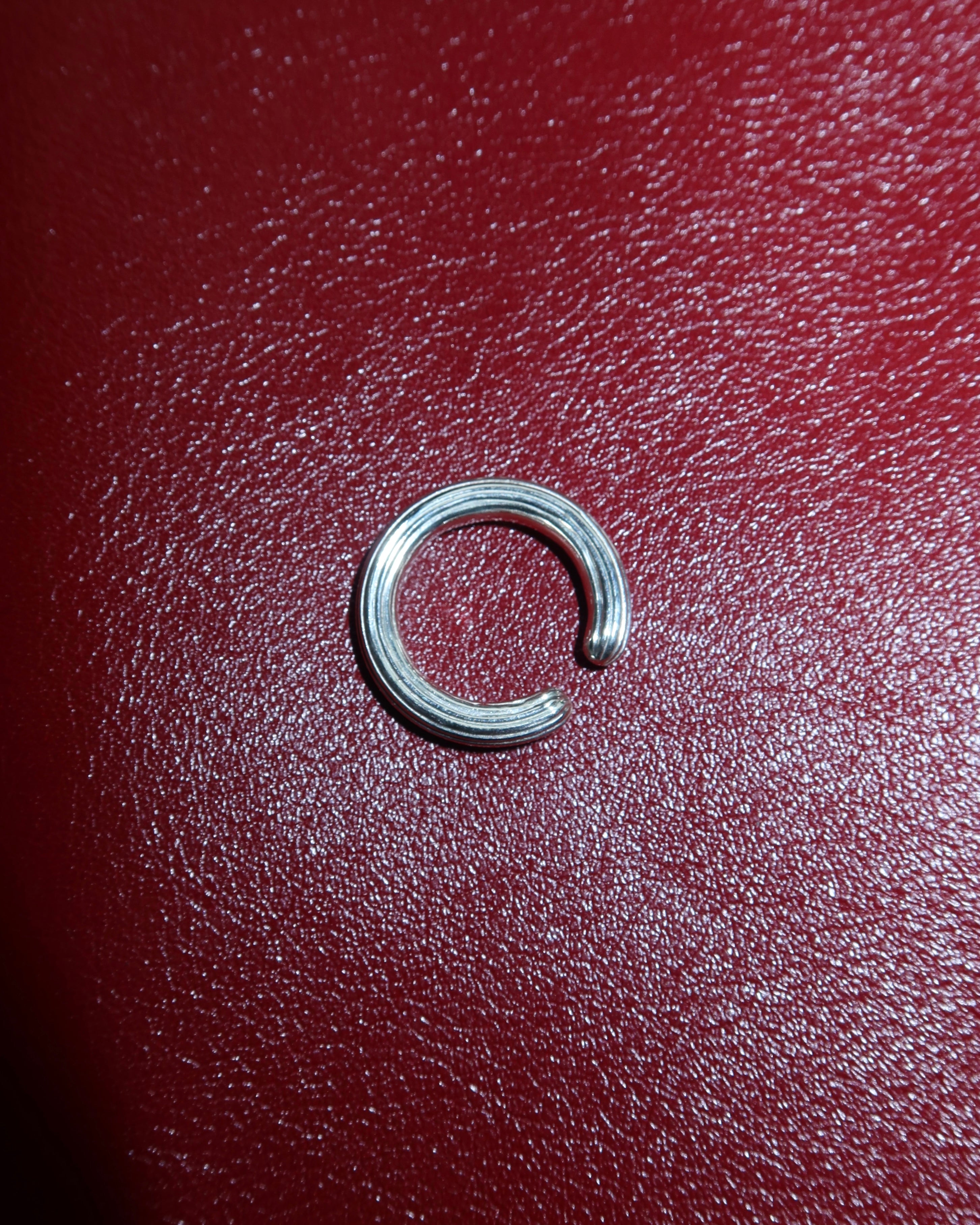 Essence revealed каблучка 1.