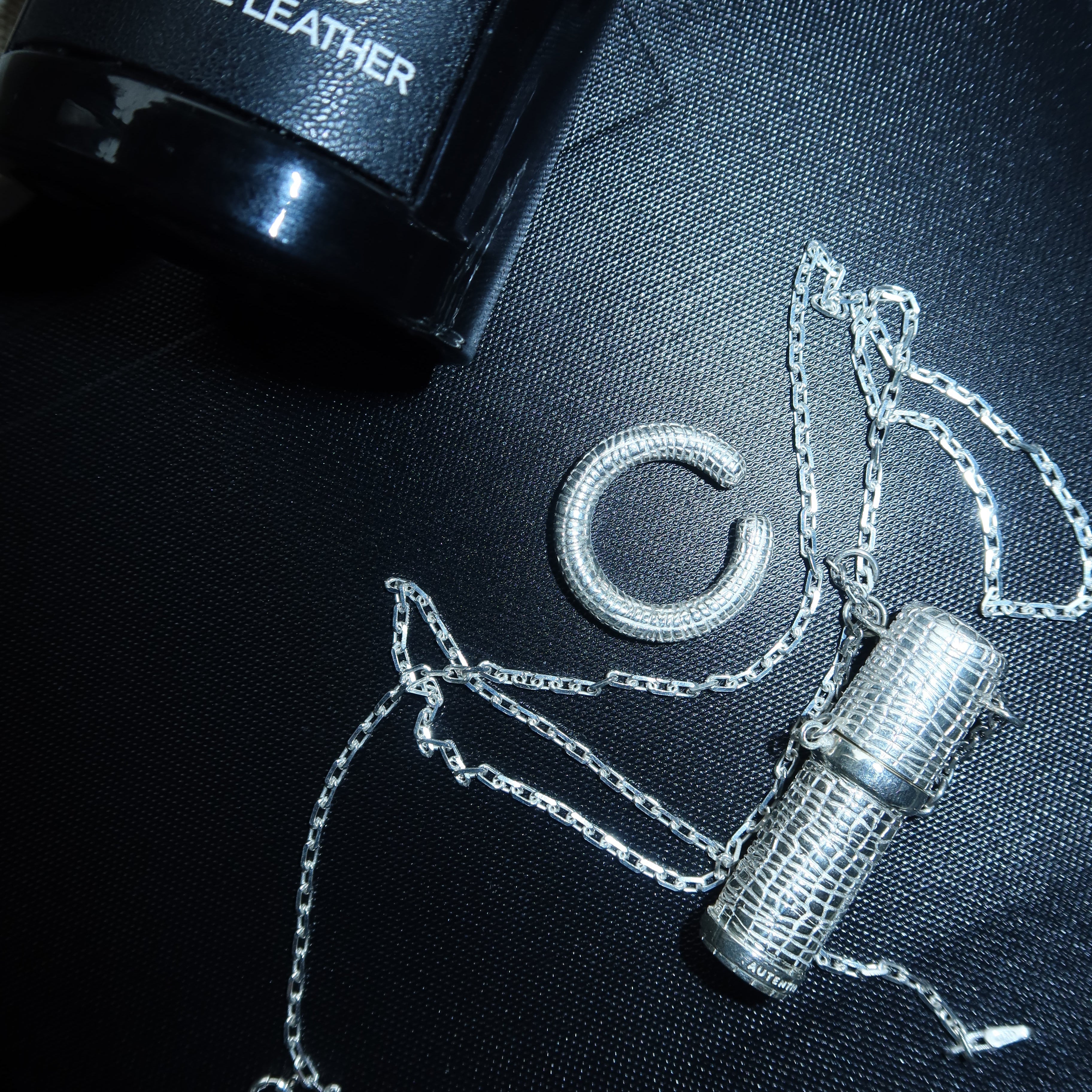 Perfume case в сріблі 925