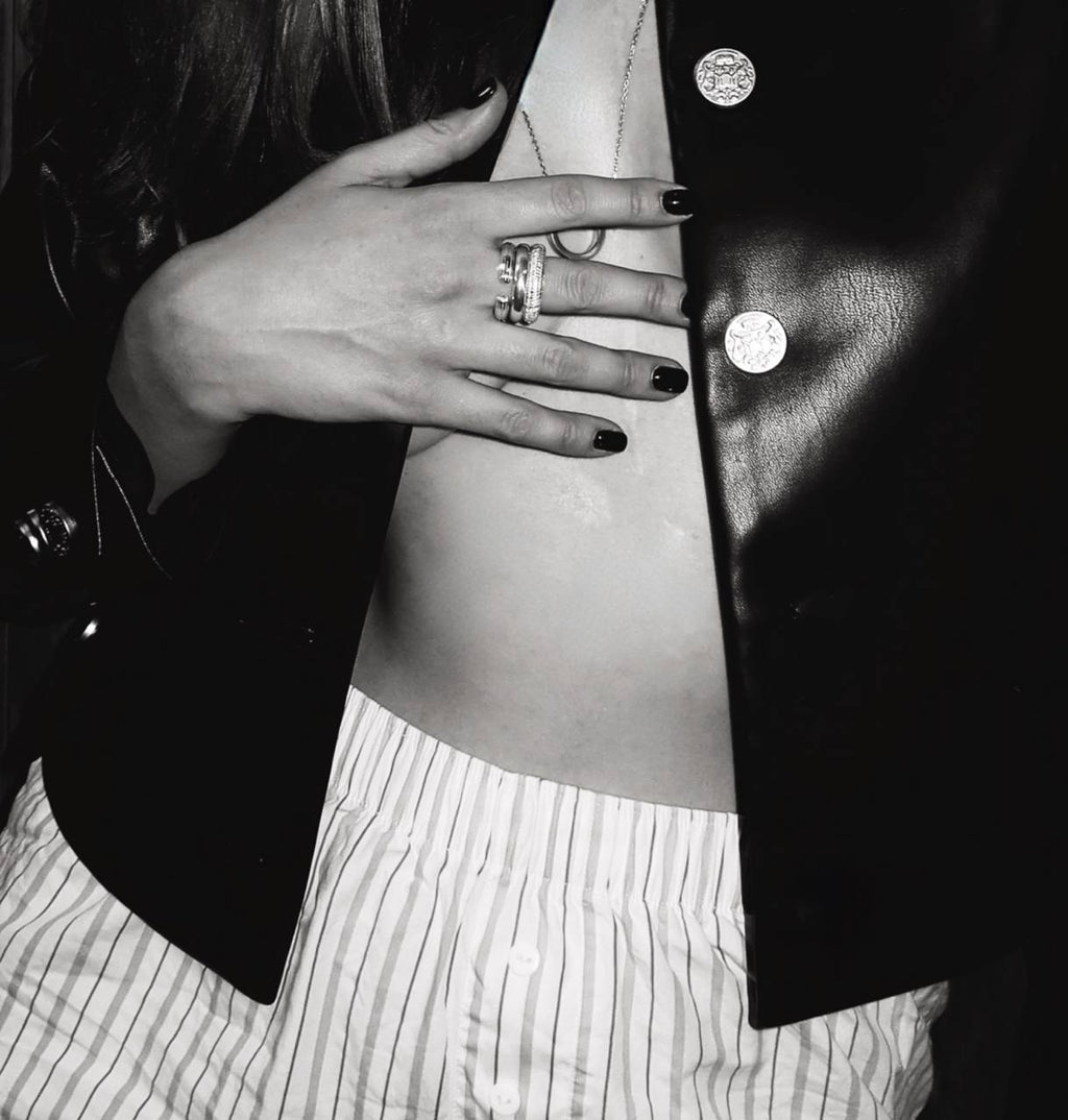 Essence revealed каблучка 1. в позолоті