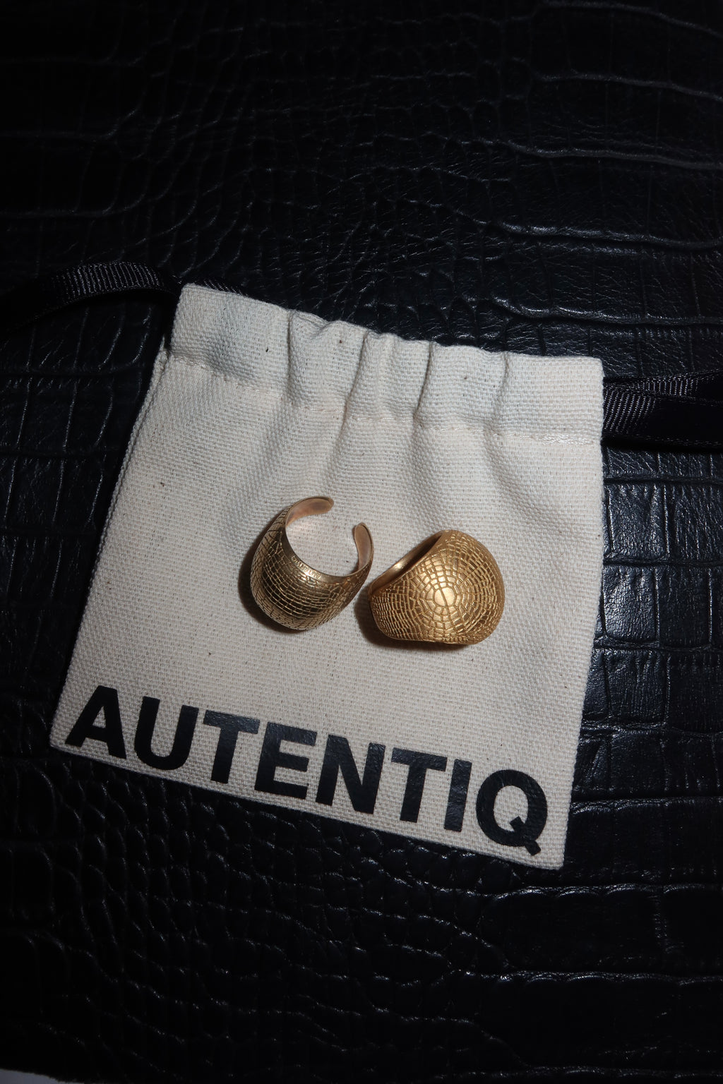 Каблучка Volition в позолоті