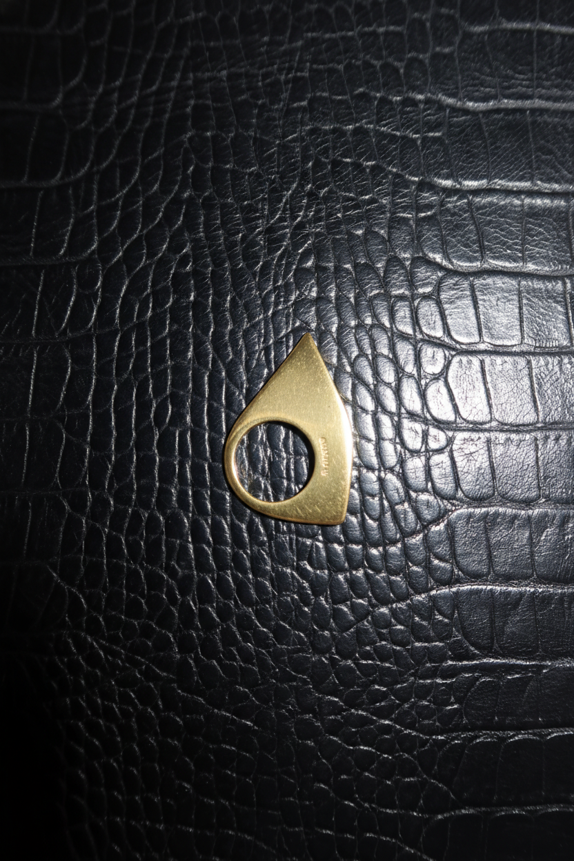 Essence revealed каблучка 4. в позолоті