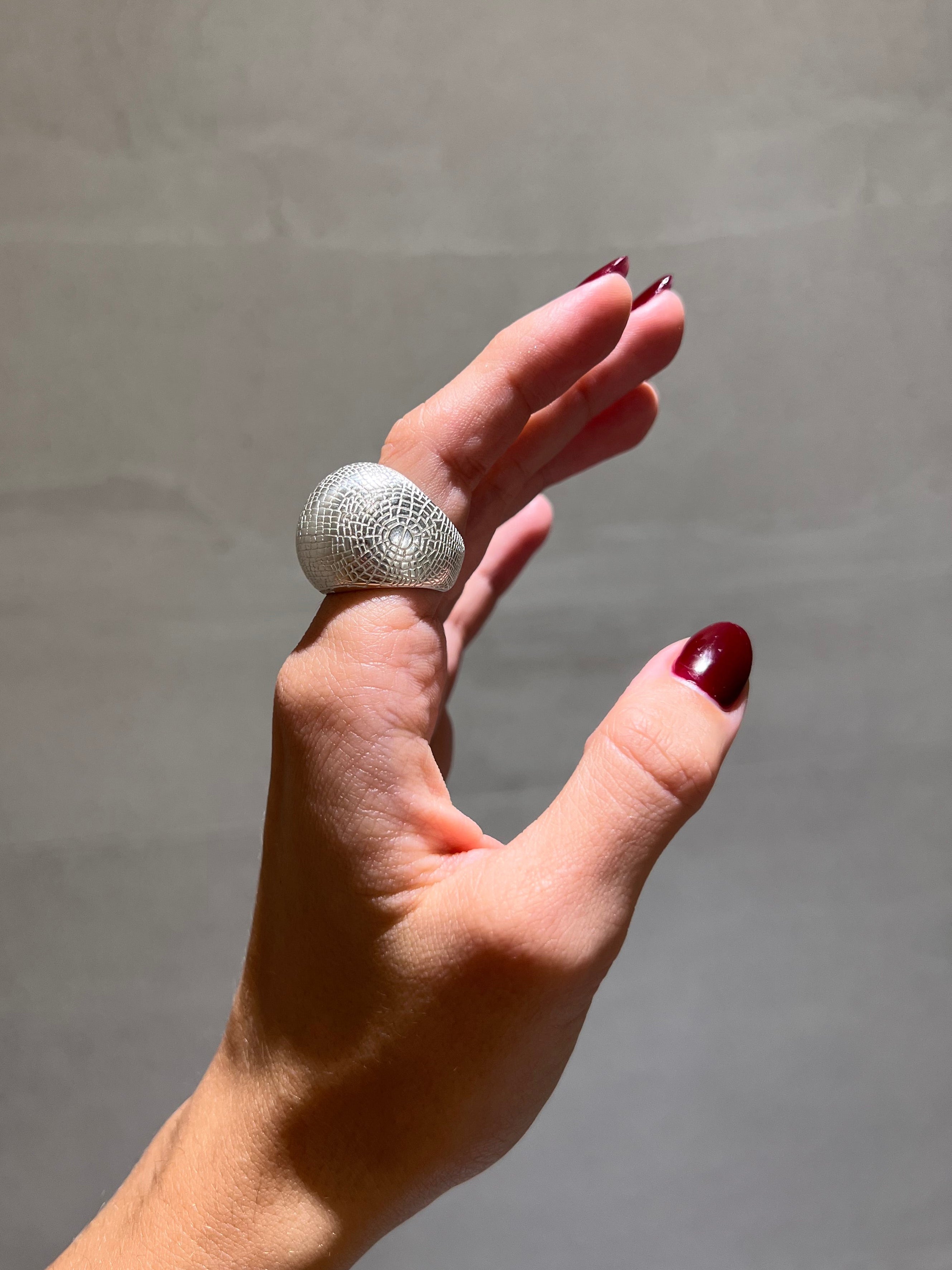 Каблучка Volition в сріблі 925