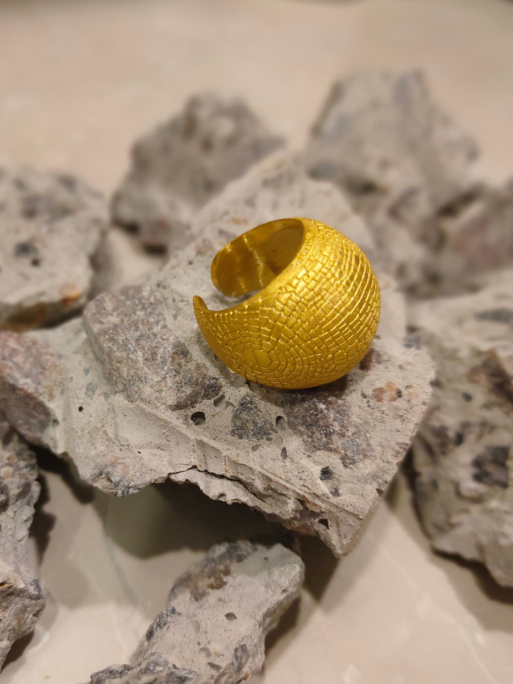 Каблучка Volition в позолоті